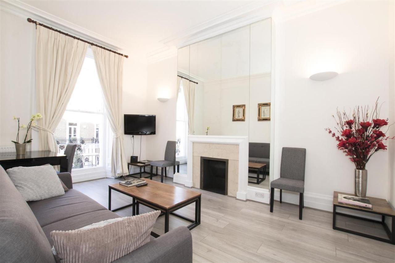 Eee Apartment Лондон Екстериор снимка